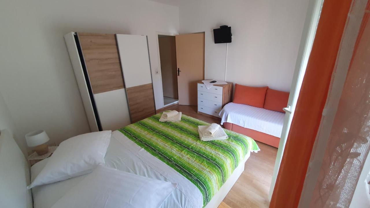 Violet Apartman Banjol Kültér fotó