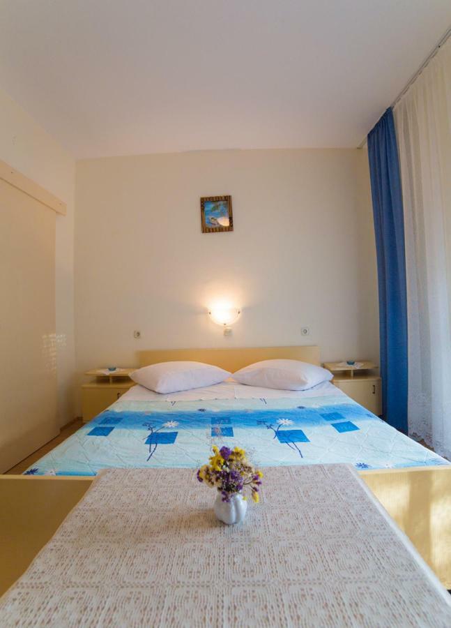 Violet Apartman Banjol Kültér fotó