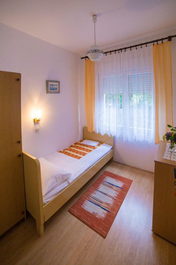 Violet Apartman Banjol Kültér fotó